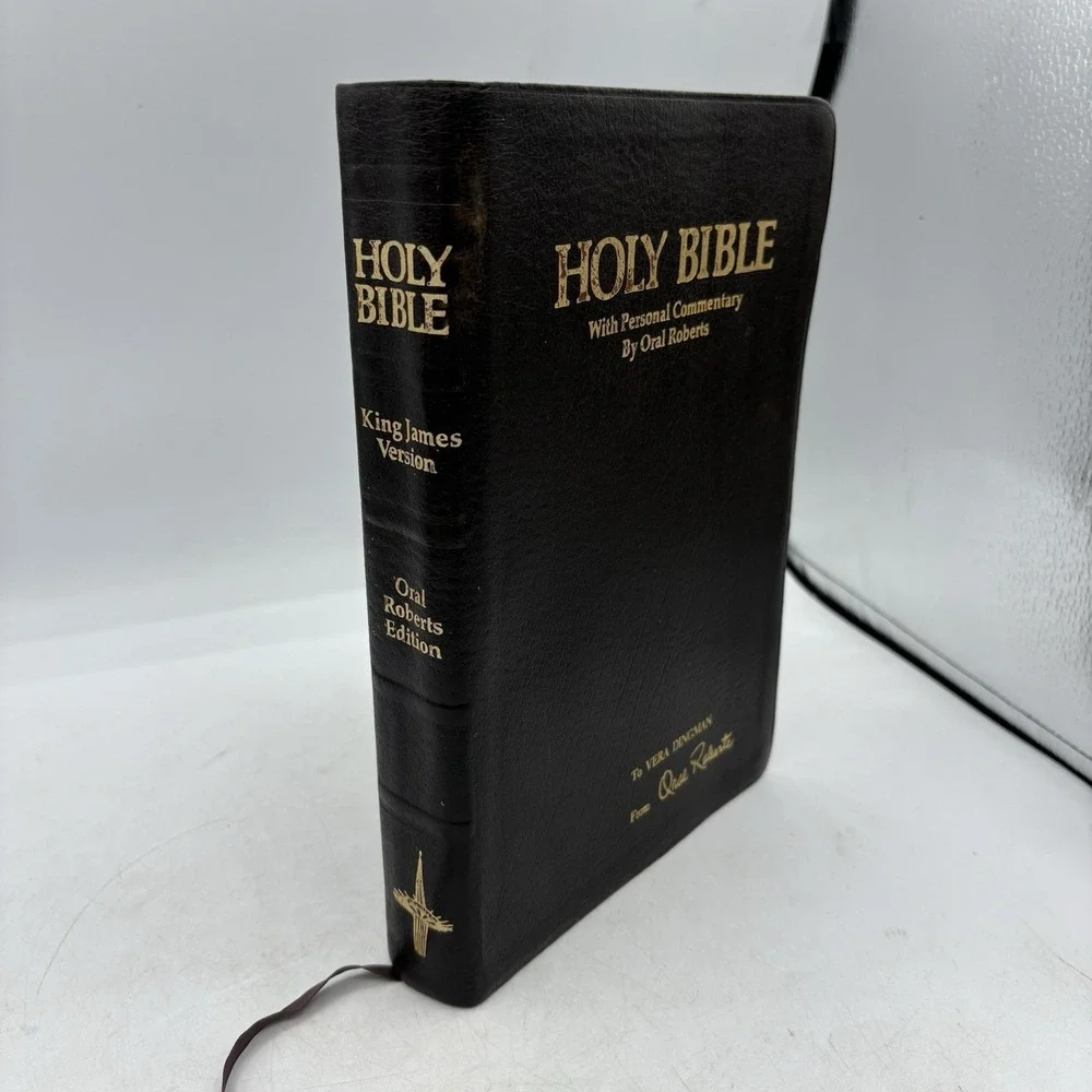 Vintage Holy Bible w Personal Comment Oral Roberts King James Black Leather 1981